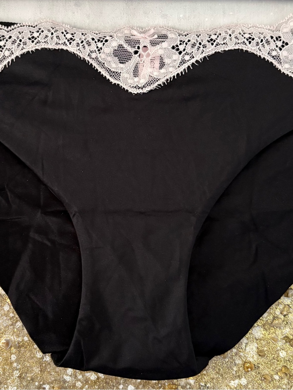 Victoria’s Secret Dream Angels Cheekini Satin and Lace Panty (NWT) - Picture 3 of 11